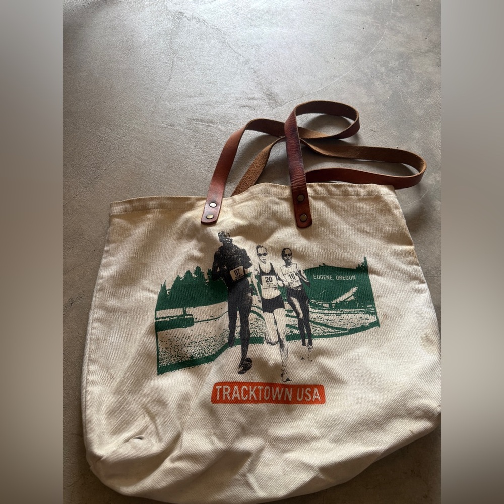 Will Leather Goods Canvas Tote with Leather Brown Straps